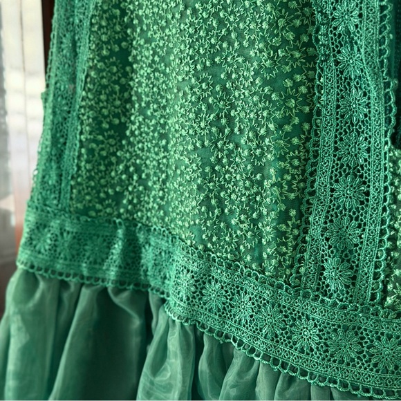 Trish Scully Green Lace girls dress - Picture 10 of 10